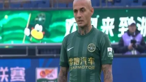 菲利克斯潜力无限，为何成就总被埋没？